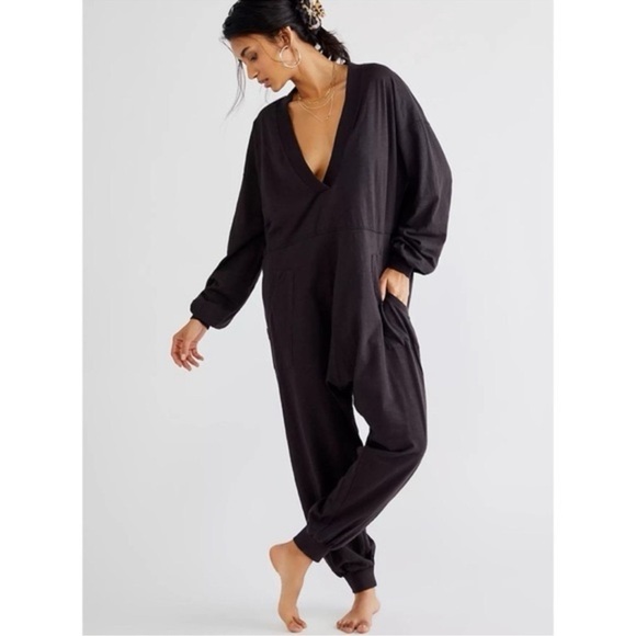 Intimately FREE PEOPLE Just Because Onesie Jumpsuit Black Cotton Oversized XS - Picture 11 of 13